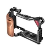 Kép 6/9 - SONY A6300/A6400 kamerákhoz Cage ULANZI UURig cage fa markolattal (C-A6400 2237)